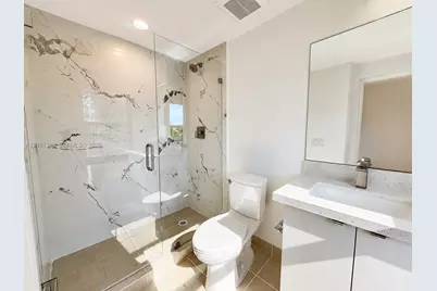 2511 Pierce St #7, Hollywood, FL 33020 - Photo 16