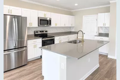 Dahlia Drive 3426 Dahlia Drive #3426, Davenport, FL 33844 - Photo 2