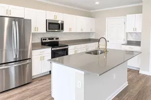 Dahlia Dr 3426 Dahlia Dr, Davenport, FL 33844 - Photo 2