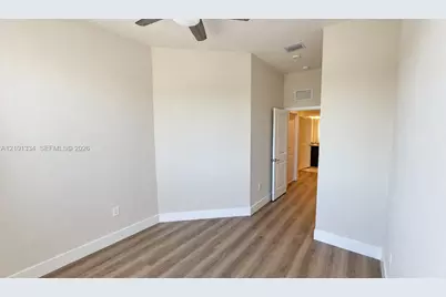 10907 SW 233rd St, Homestead, FL 33032 - Photo 18