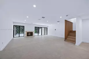9340 NW 48th Doral Terrace, Doral, FL 33178 - Photo 8