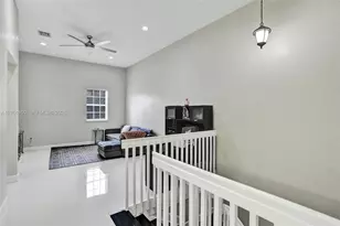 859 SW 147th Ter, Pembroke Pines, FL 33027 - Photo 22