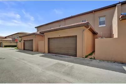 859 SW 147th Ter #0, Pembroke Pines, FL 33027 - Photo 6