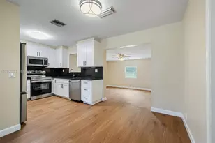 10 SW 11th St, Deerfield Beach, FL 33441 - Photo 2