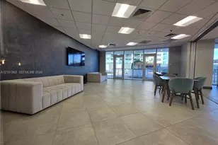 1750 N Bayshore Dr, Miami, FL 33132 - Photo 30