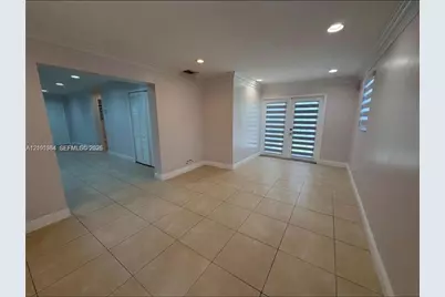 3011 N 74th Ave, Hollywood, FL 33024 - Photo 8