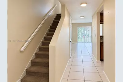 230 NW 107th Ave #210, Miami, FL 33172 - Photo 4