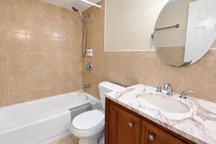 230 NW 107th Ave, Miami, FL 33172 - Photo 10
