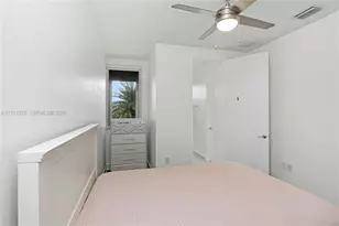 10541 NW 66th St, Doral, FL 33178 - Photo 26