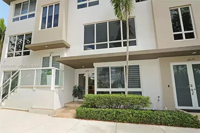 10541 NW 66th St #0, Doral, FL 33178 - Photo 2