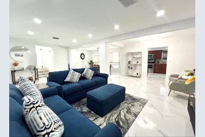 12520 NE 1st Ct, North Miami, FL 33161 - Photo 6