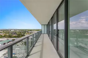 1170 E Hallandale Beach Blvd, Hallandale Beach, FL 33009 - Photo 16