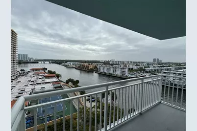 301 174th St #1105, Sunny Isles Beach, FL 33160 - Photo 2