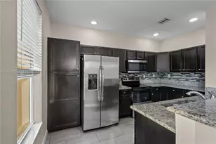 17099 SW 94th Way, Miami, FL 33196 - Photo 8
