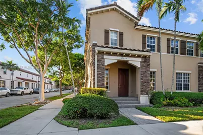 17099 SW 94th Way, Miami, FL 33196 - Photo 2