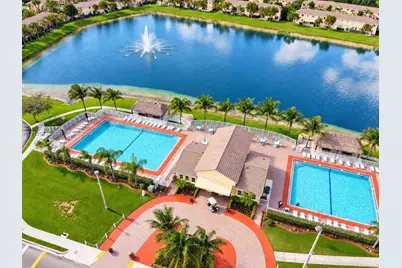 1660 SE 29th St #206, Homestead, FL 33035 - Photo 14