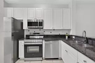 1823 SW 90th Ave, Miramar, FL 33025 - Photo 8