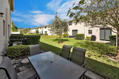 371 NE 194th Ter, Miami, FL 33179 - Photo 26