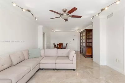 500 Bayview Dr #PH20, Sunny Isles Beach, FL 33160 - Photo 18