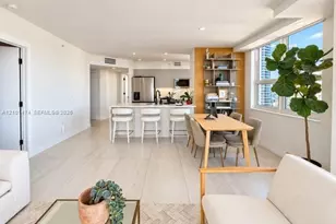 1155 Brickell Bay Dr, Miami, FL 33131 - Photo 4