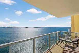 1155 Brickell Bay Dr, Miami, FL 33131 - Photo 12