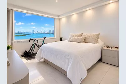 1155 Brickell Bay Dr #3010, Miami, FL 33131 - Photo 8