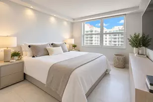 1155 Brickell Bay Dr, Miami, FL 33131 - Photo 6