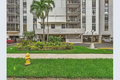 2500 NE 135th St #C502, North Miami, FL 33181 - Photo 56