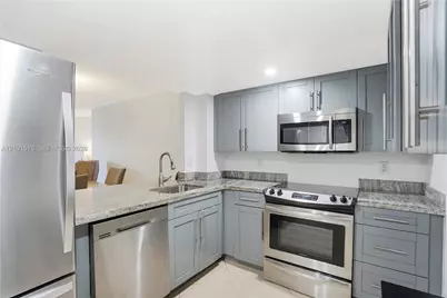 3900 N Hills Dr #307, Hollywood, FL 33021 - Photo 4