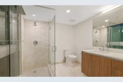 1508 Bay Rd #N0515, Miami Beach, FL 33139 - Photo 8