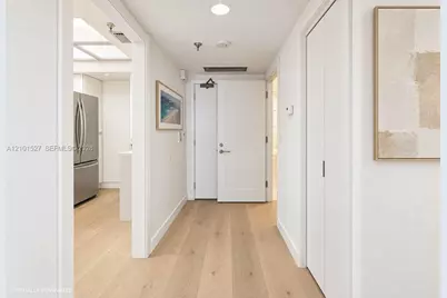 520 Brickell Key Dr #A1811, Miami, FL 33131 - Photo 6