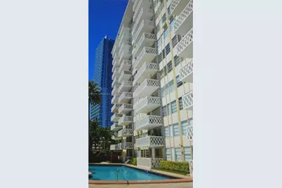 1430 Brickell Bay Dr #1003, Miami, FL 33131 - Photo 4