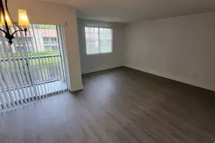1285 SW 46th Ave, Pompano Beach, FL 33069 - Photo 6