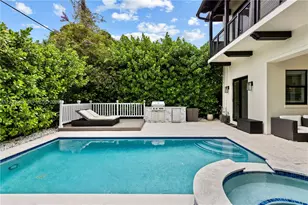 705 Madeira Ave, Coral Gables, FL 33134 - Photo 32