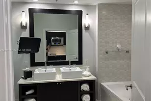 5300 NW 87th Ave, Doral, FL 33178 - Photo 12