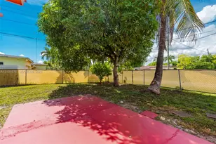 7612 Plantation Blvd, Miramar, FL 33023 - Photo 28