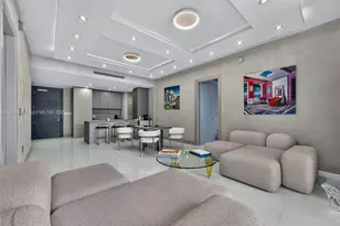 200 Biscayne Blvd Way, Miami, FL 33131 - Photo 12