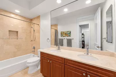 1426 Commodore Way, Hollywood, FL 33019 - Photo 44