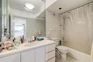 100 Lincoln Rd, Miami Beach, FL 33139 - Photo 20