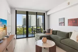 121 NE 34th St, Miami, FL 33137 - Photo 2