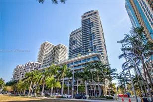 121 NE 34th St, Miami, FL 33137 - Photo 26