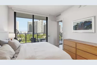 121 NE 34th St #1106A, Miami, FL 33137 - Photo 10