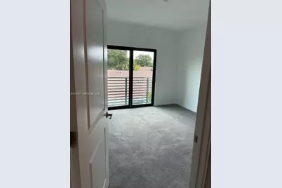 2526 Pierce St #7, Hollywood, FL 33020 - Photo 8