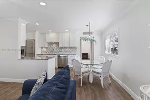 247 Saxony F, Delray Beach, FL 33446 - Photo 8