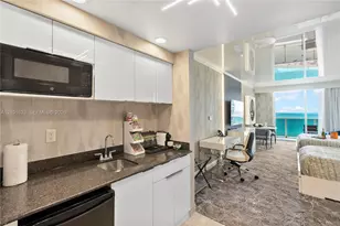18001 Collins Ave, Sunny Isles Beach, FL 33160 - Photo 22