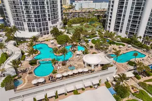 18001 Collins Ave, Sunny Isles Beach, FL 33160 - Photo 32