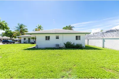 2981 NE 19th Ter #D, Lighthouse Point, FL 33064 - Photo 14