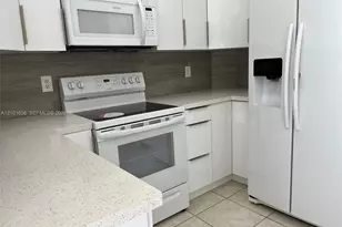 1542 Presidio Dr, Weston, FL 33327 - Photo 6
