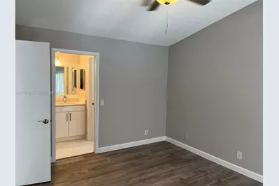 1542 Presidio Dr #1542, Weston, FL 33327 - Photo 8