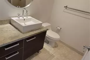 185 SW 7th St, Miami, FL 33130 - Photo 12